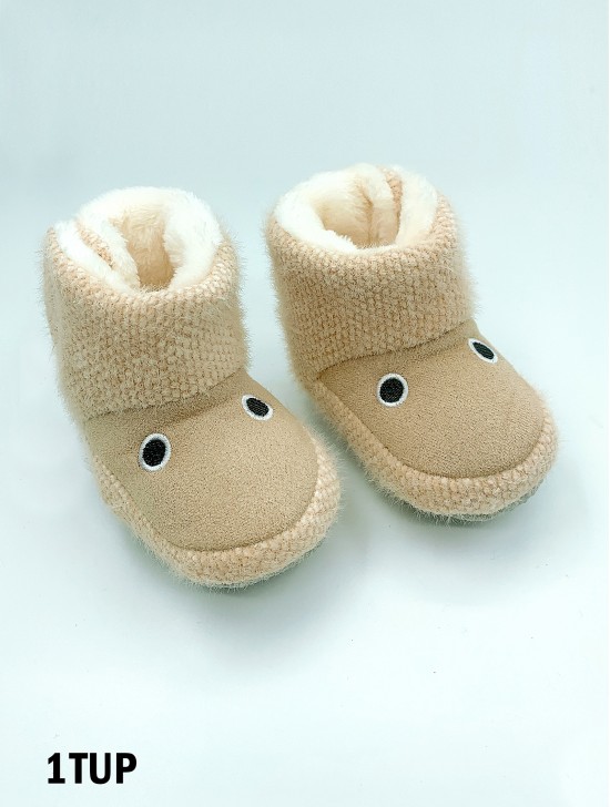 Kids Cute Eyes Design Anti-Skid Knitted Booties